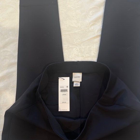 Calvin Klein Pants - Clavin Klein Black pants flat front women’s size L/ Large